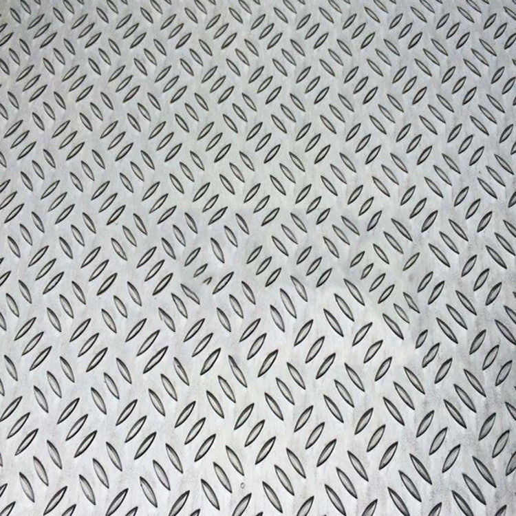 3003 5052 Placa de banda de rodadura de brite Refractada de aleación de aluminio de diamante hoja de cinco barras Placa de verificación para caja de herramientas