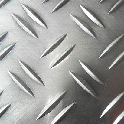 Placa de diamantes de aluminio en relieve Hoja de diamantes de aluminio en relieve 1060 3003 5052 5754 Placa de verificación de rodadura de aluminio